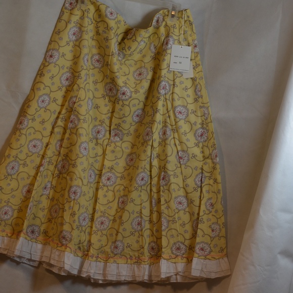Kenzie Flowered 100% Cotton skirt SZ 16 NWT - Picture 1 of 5